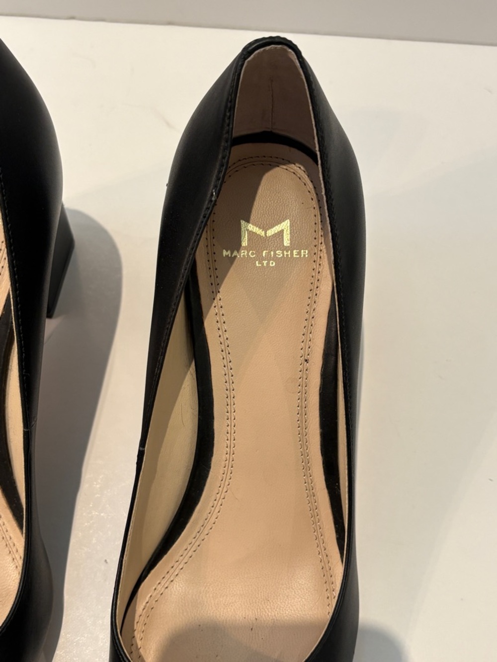 Marc Fisher Black Pointed-Toe Leather Pumps - Picture 6 of 8